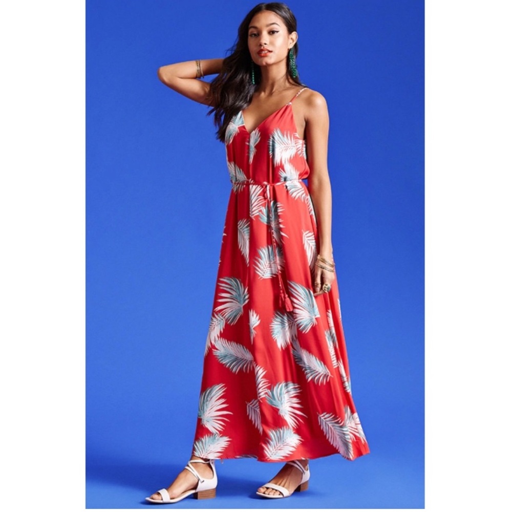Forever 21 Contemporary Red Tropical Print Maxi Dress Size Small